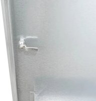 Peetz Sattelschrank ab 106 x 60 x 60 cm, verzinktes Stahlblech, 1 Hutablage, 2 Ablagen, 4 verzinkte Trensenhaken, 1 Flaschenhalter, 1 Zylinderschloss