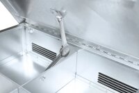 PeetzTurniersattelschrank mit Deckel aus verzinktem Stahlblech, fahrbahr