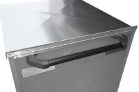 Peetz Turniersattelschrank für Westernsättel mit Deckel aus verzinktem Stahlblech, fahrbahr